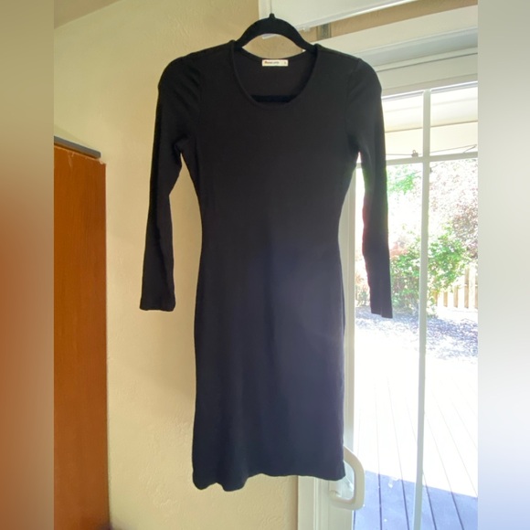 Marine Layer Lexi Rib Long Sleeve Midi Dress in Black - Picture 15 of 15